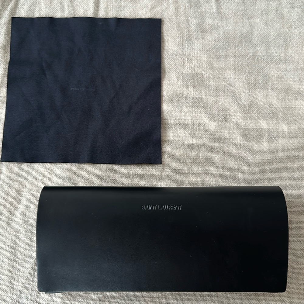 YSL BLACK SUNGLASS CASE